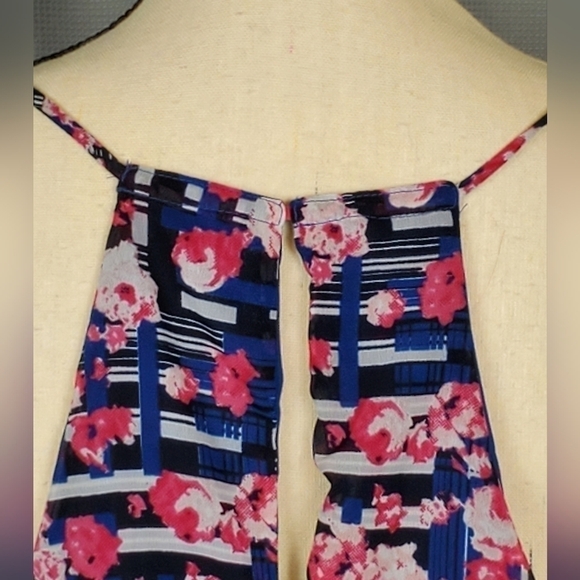 Floral patterened tank top, blue and pink, size L - Picture 5 of 7